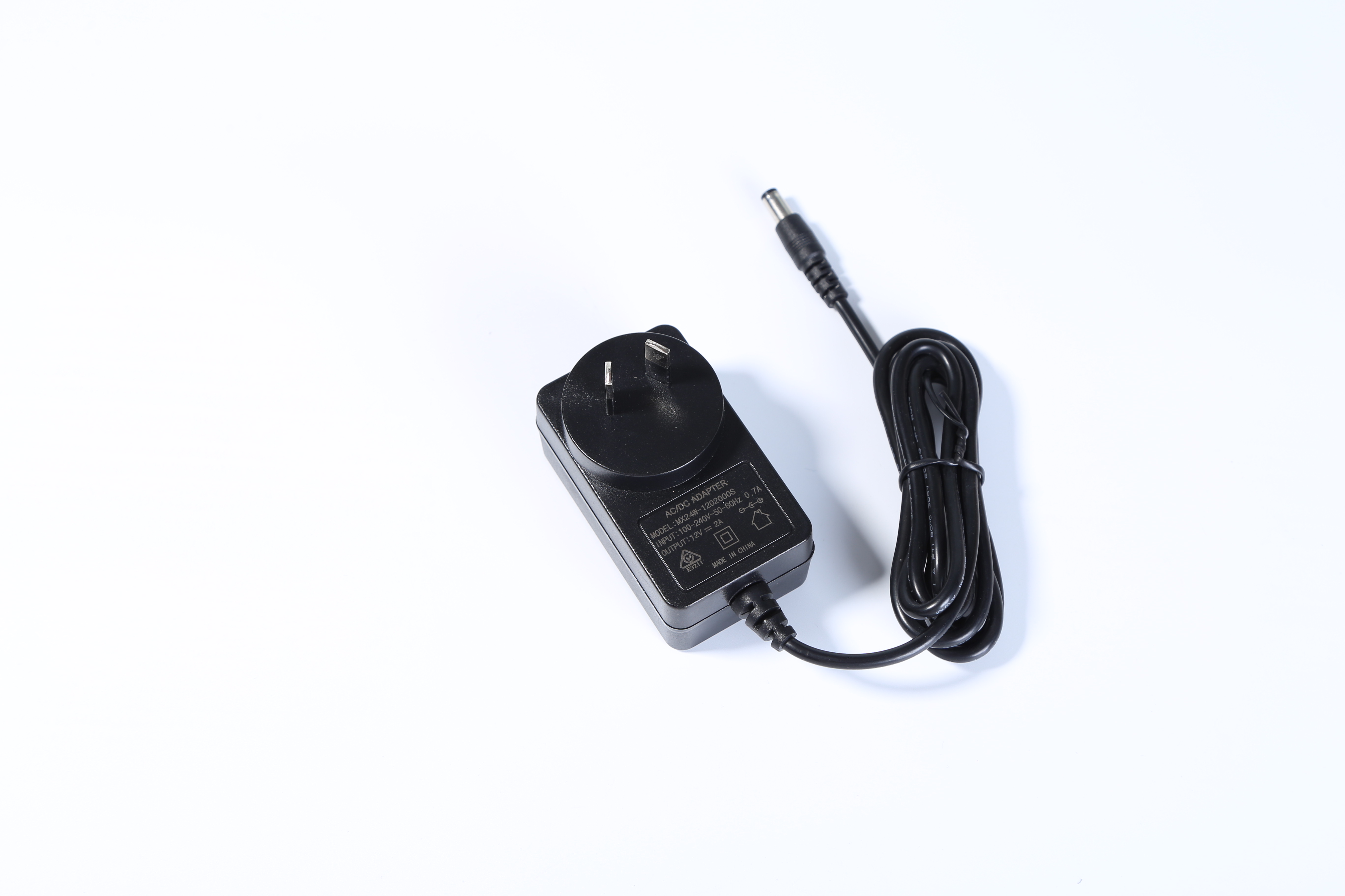 MX24w-1801000型號(hào)18v1a澳規(guī)電源適配器 rcm認(rèn)證